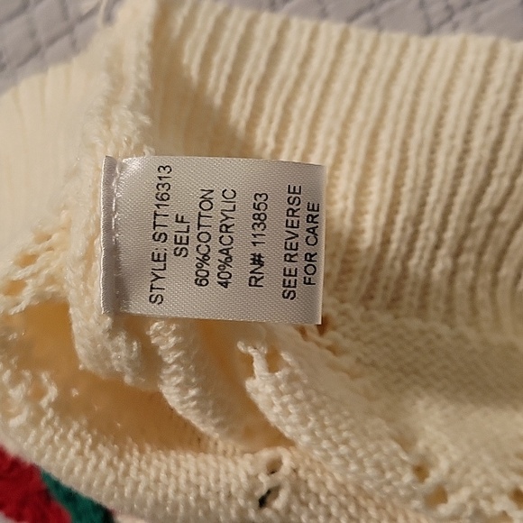 Sugarlips Crochet Sweater Crop Top Size Small NWOT - Picture 5 of 10